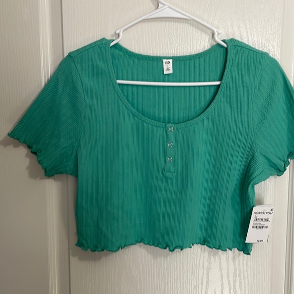 bp Tops - Woman’s crop top